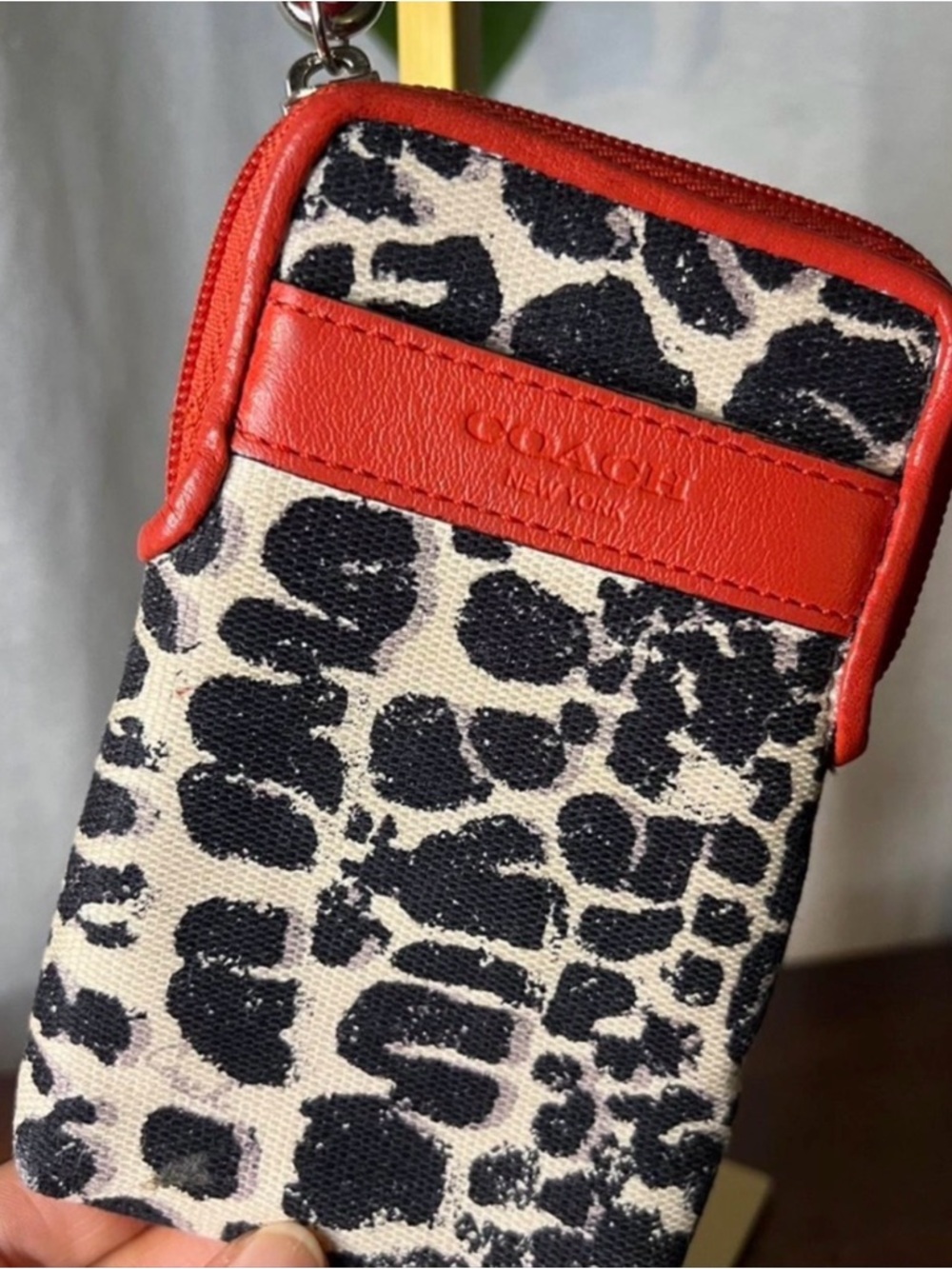 Coach (Limited Edition)Legacy Ocelot Universal Case - Picture 2 of 7